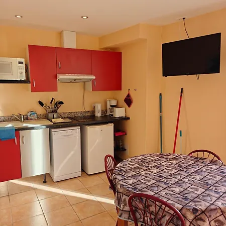 Hotel apartamentowy Le Catalan - Et 3*